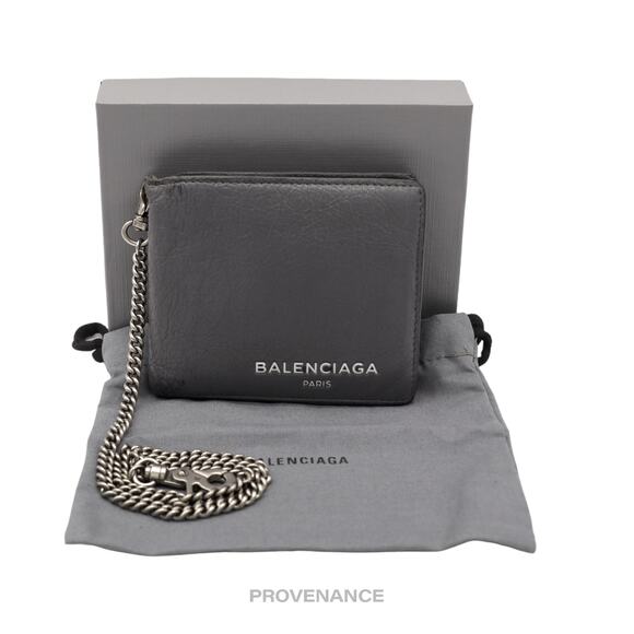 🔴 Balenciaga Explorer Chain Wallet - Gray Leather - Picture 1 of 9